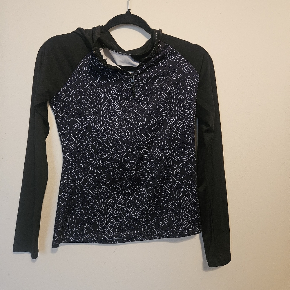 Black and White Long Sleeve Top